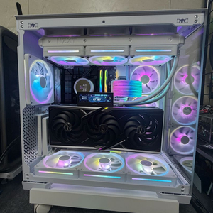 i7-14700KF + RTX 5070 Vulcan + 커세어 LX 팬튜닝 본체 판매