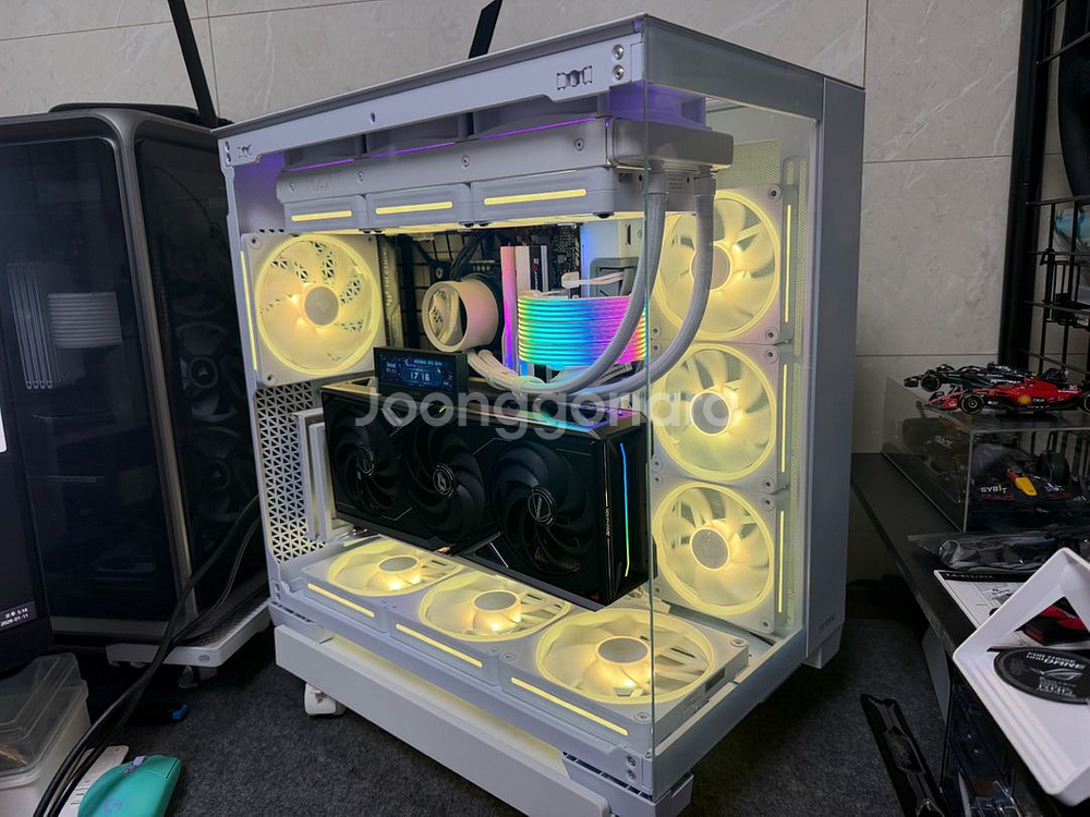 i7-14700KF + RTX 5070 Vulcan + 커세어 LX 팬튜닝 본체 판매--1