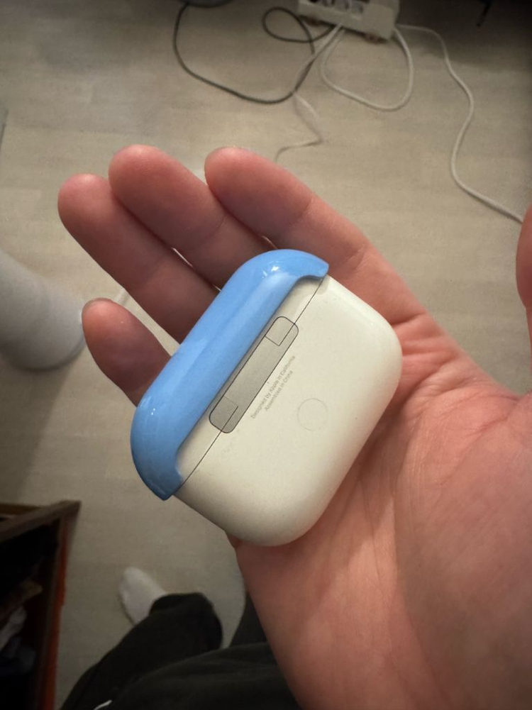 에어팟 프로 2세대 8핀 이미지