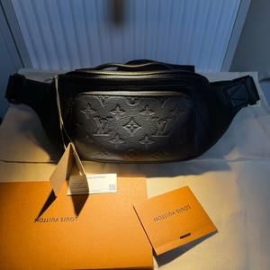 (1회실착) 25FW 루이비통 섀도우 러시 범백