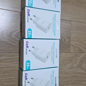 벨루엠 PPS 25W 초고속 충전기 4개 새제품