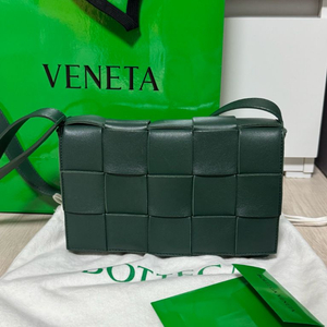 보테가베네타 카세트백