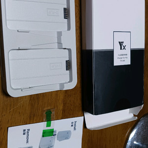 dji 플립 드론 충전기 와 짐벌캡