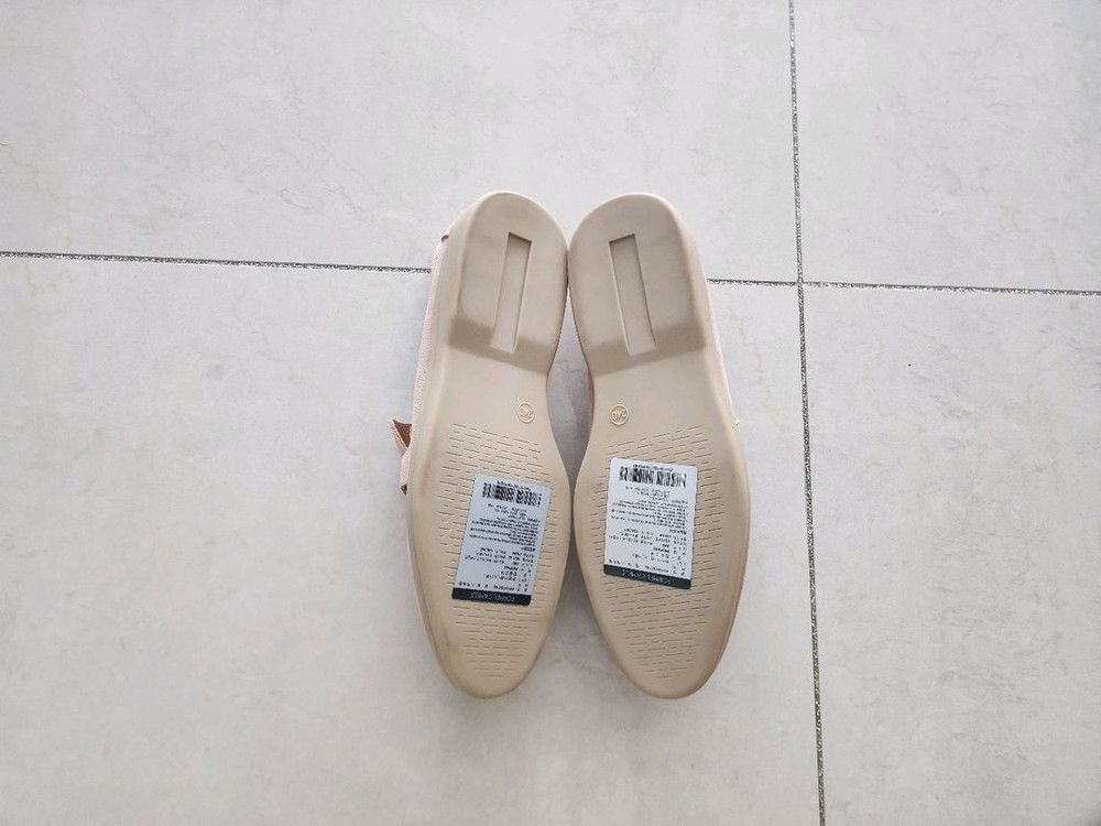 포멜카멜라 240사이즈 소가죽 로퍼새거팔아요 이미지