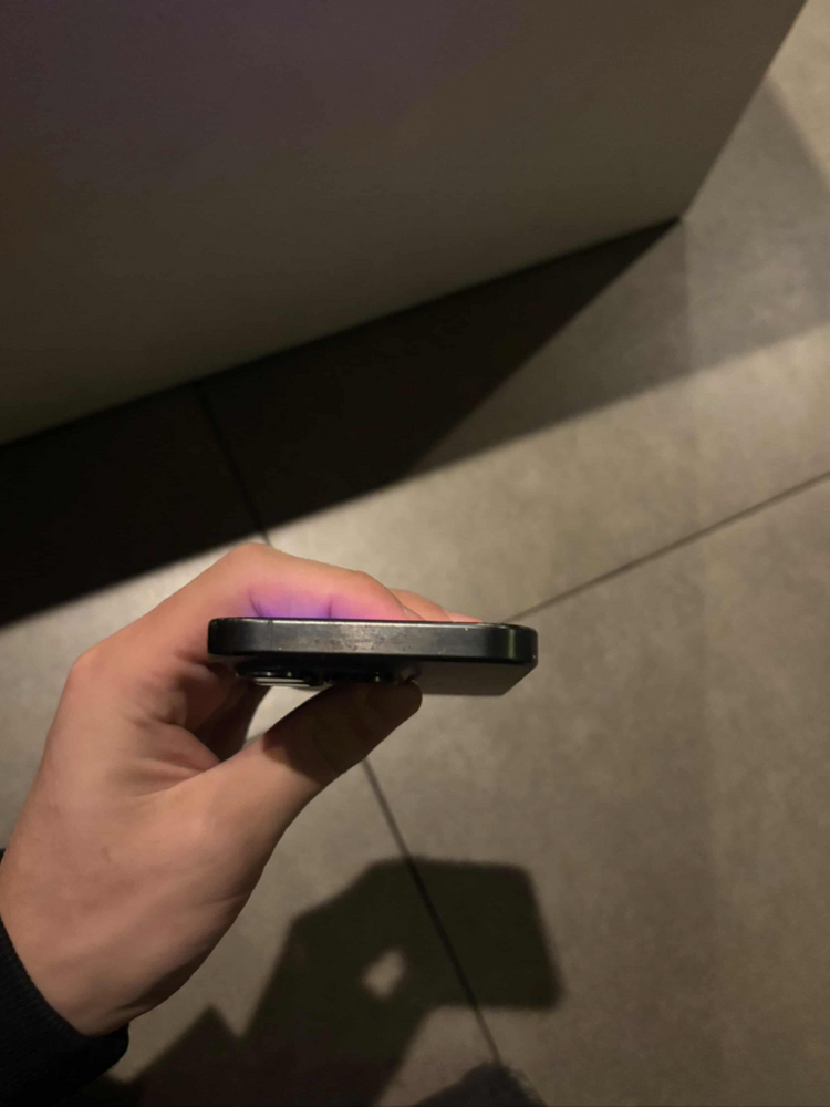 아이폰 15pro 128g 블랙 티타늄 팝니다 이미지