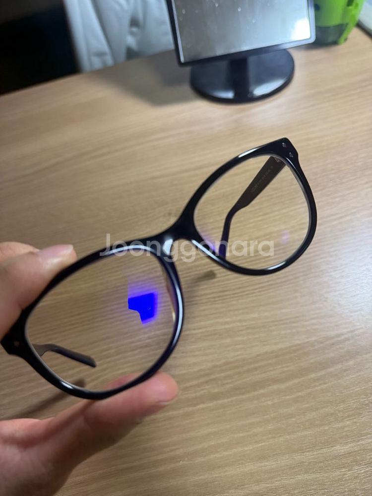 셀린느 뿔테안경--2