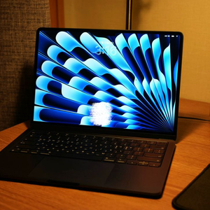 애플 맥북 M2 에어 13인치 16GB/256GB