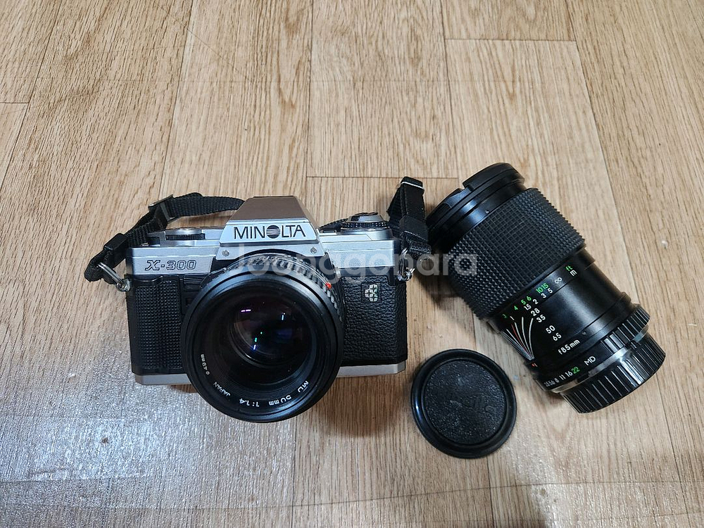 미놀타 X-300 바디및 50mm F1.4 + 28-85mm F3.5-4.5 렌즈 셋트 판매합니다--0