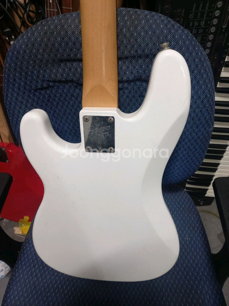 스콰이어 펜더 어피니티 베이스기타--6