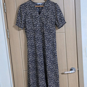 8 seconds 플라워 롱 원피스