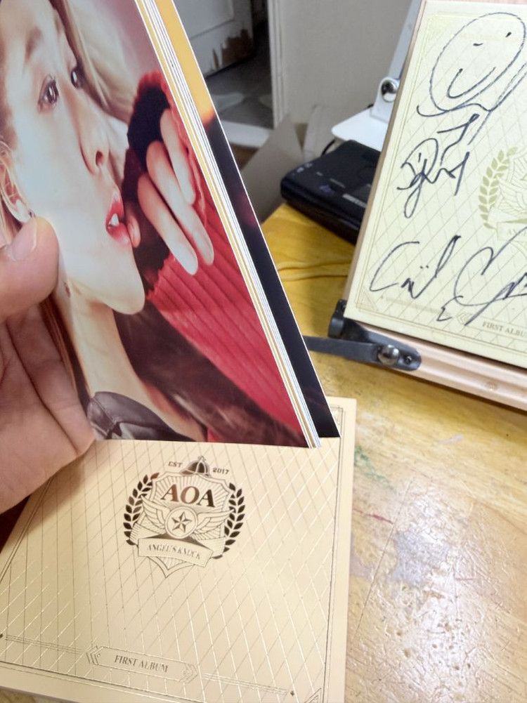 AOA 싸인앨범, 비매,정규1집,ANGELS KNOCK,2017년 이미지