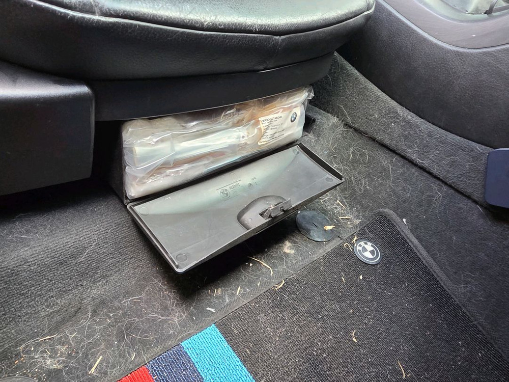 BMW 2004 X5 3.0i SUV Aero Dynamic--7