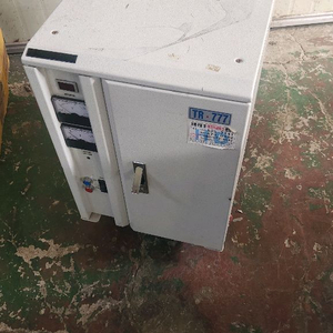 한도시스템 자동전압조정기 (AVR)