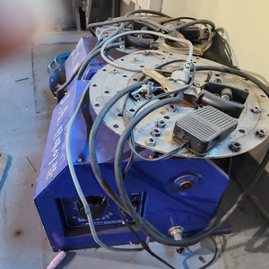 용접용 턴테이블