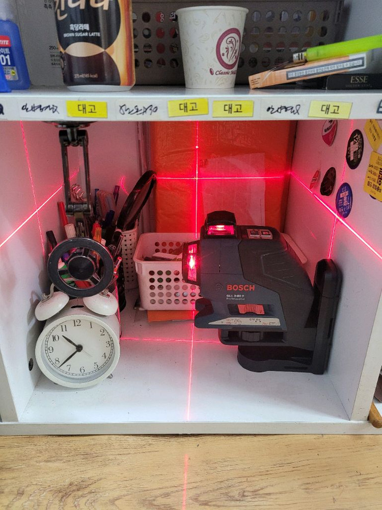 보쉬레이저레벨 GLL3 80P 자석브라켓포함 3D12라인 이미지