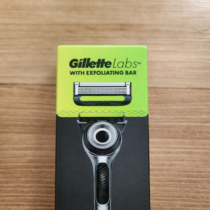 질레트 딥클렌징바 면도기