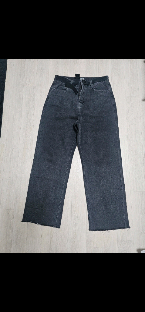 여성 청바지 +가디건 이미지