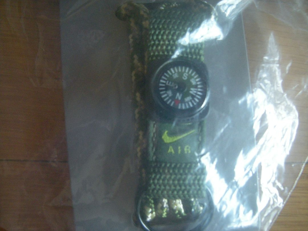 나이키나침판고리 한정판희귀레어+나이키에나멜힙색 유광한정판/아디다스 노스페이스 러닝조깅헬스캠핑등산낚시acg아이폰 이미지