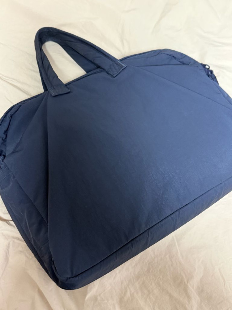 블랭코브 리포터백 네이비 팝니다--1