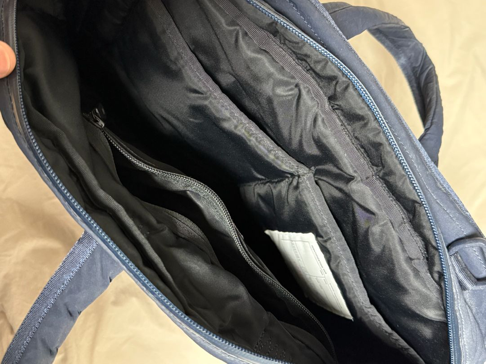 블랭코브 리포터백 네이비 팝니다--2