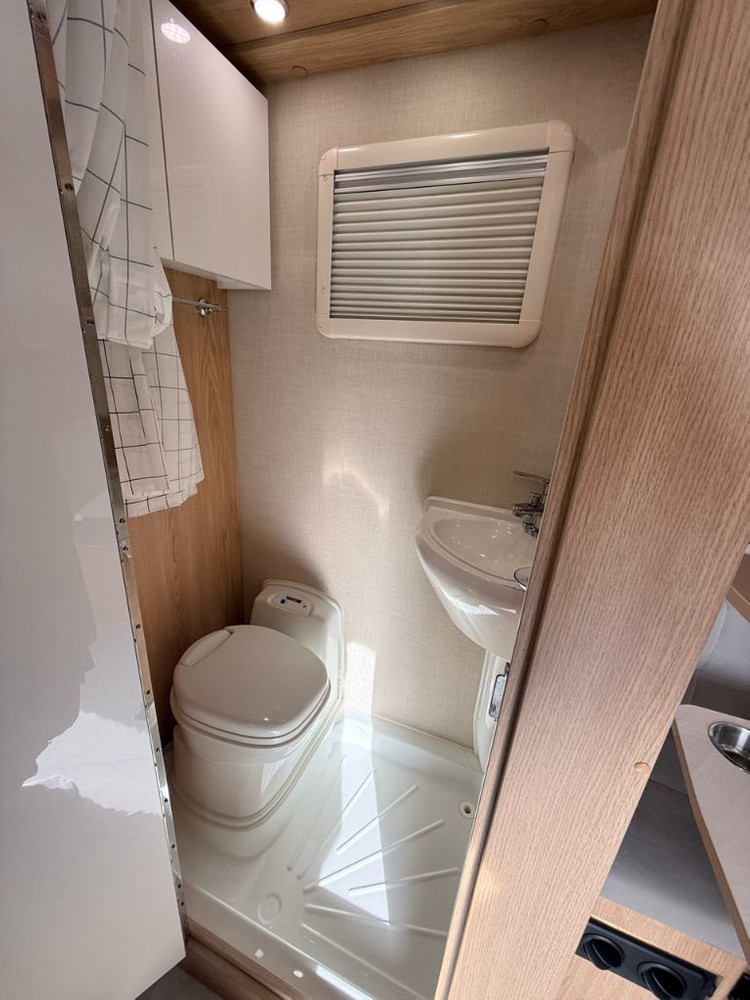 현대 포터2 캠핑카 중고 오딧세이 오디360--7