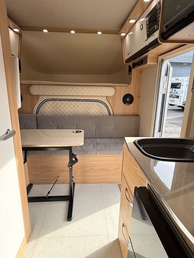 현대 포터2 캠핑카 중고 오딧세이 오디360--9