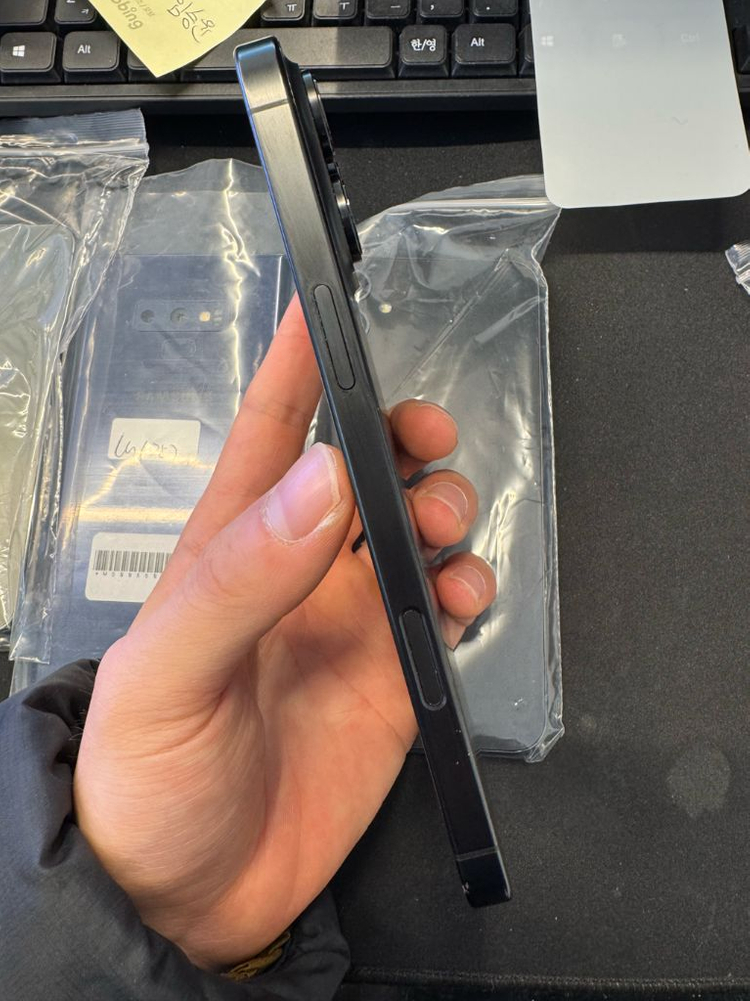 아이폰16프로맥스 256기가 블랙--4