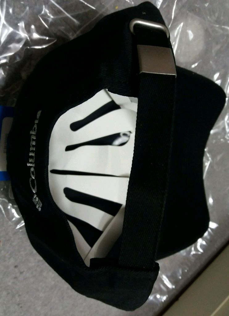 컬럼비아 여성모자 새제품 8천원--5