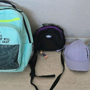 초등 여아 가방,모자 일괄(택포)