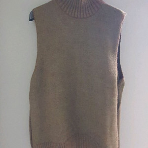 메종 마르지엘라 터틀넥 니트 조끼