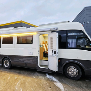 14년식 1종보통운전면허가능 풀옵션 레스타 캠핑카 판매 이미지