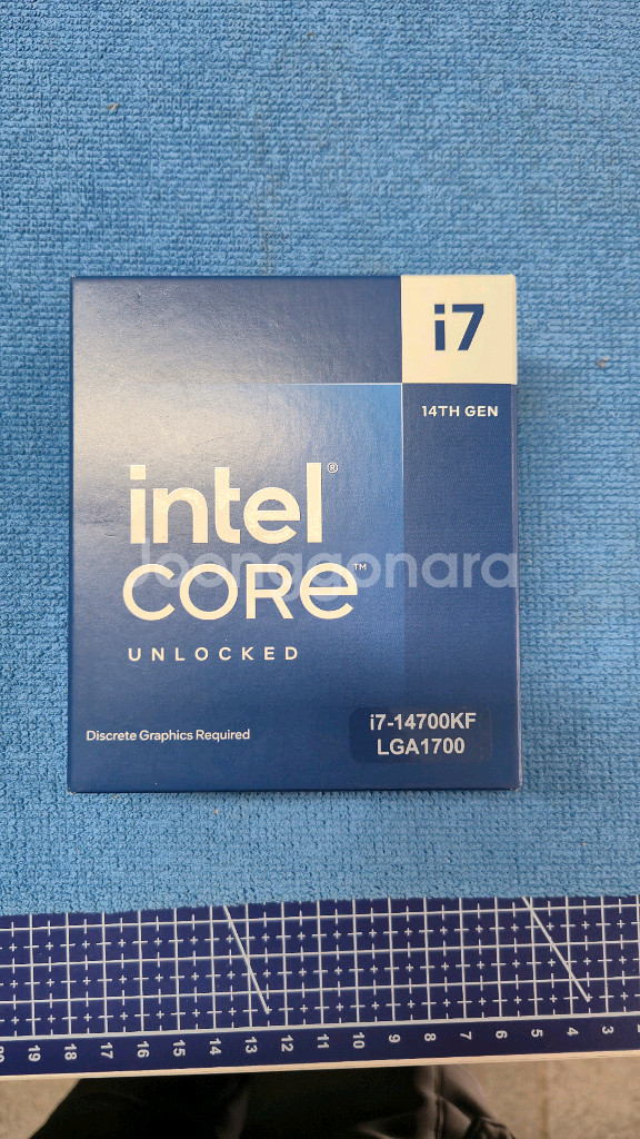 새제품.인텔 코어 i7 14700KF CPU(정품)--2