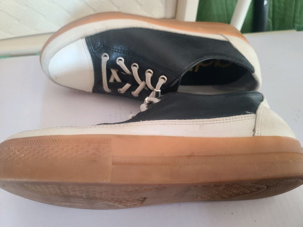 여성 아디다스 아디제로 운동화 250 미리--2