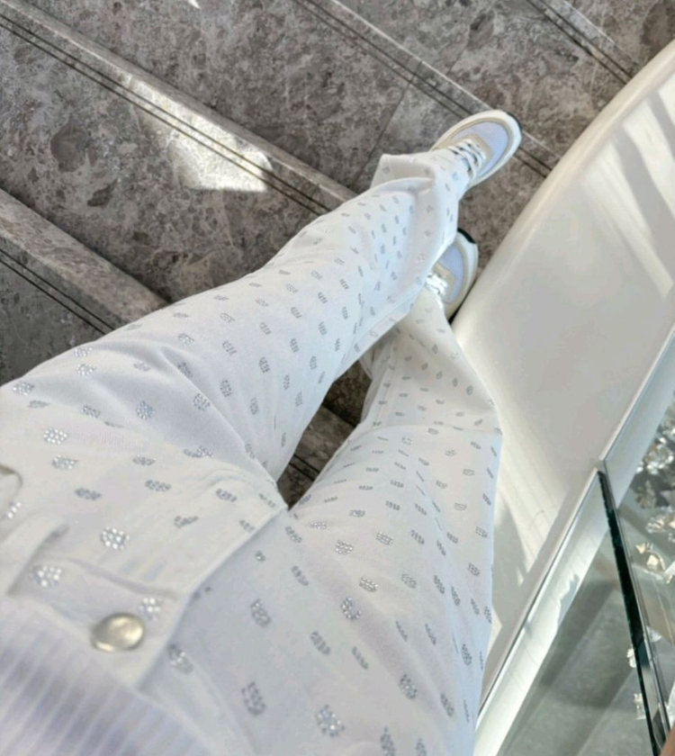 [새상품] 수입의류 큐빅 하이웨스트 데님 팬츠 화이트 청바지--3