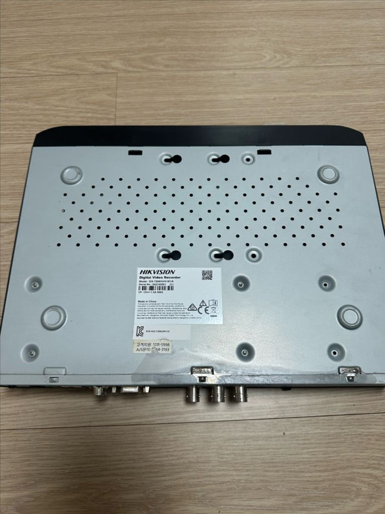 하이크비전 CCTV 녹화기 4채널 800만화소 iDS-7204HUHI-M1/S--2