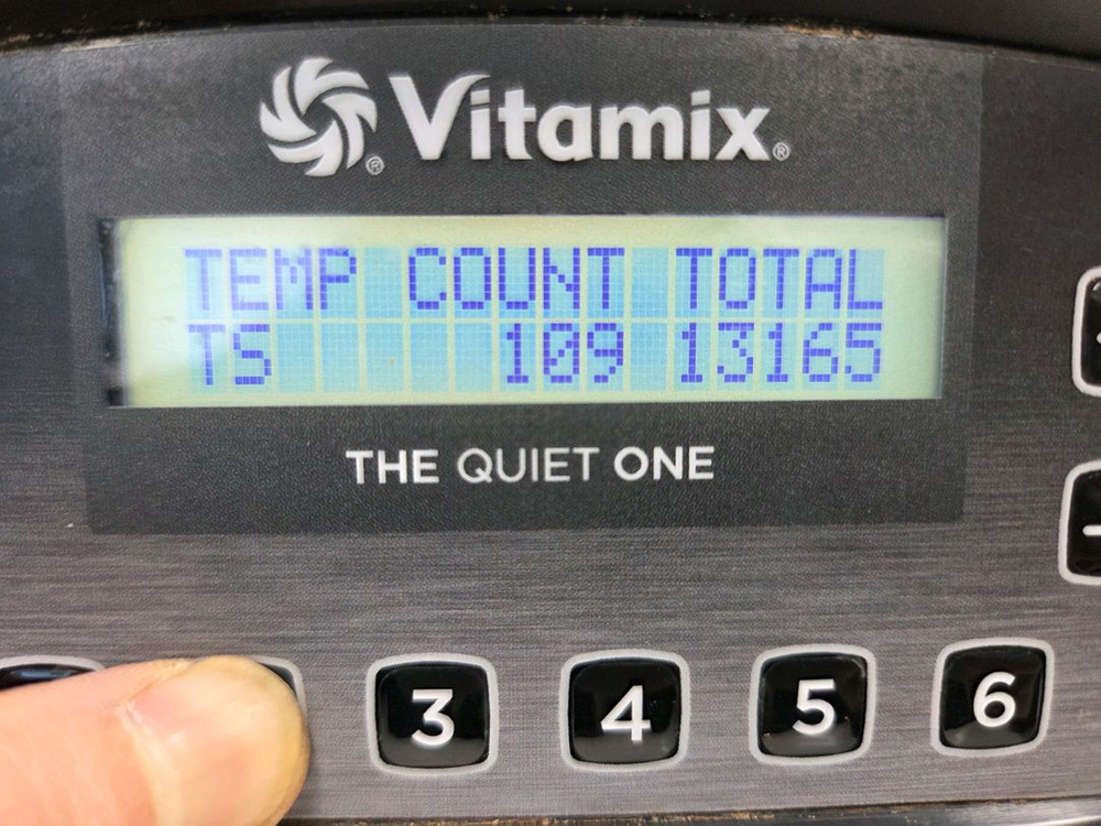 바이타믹스콰이어트원 블렌더--2