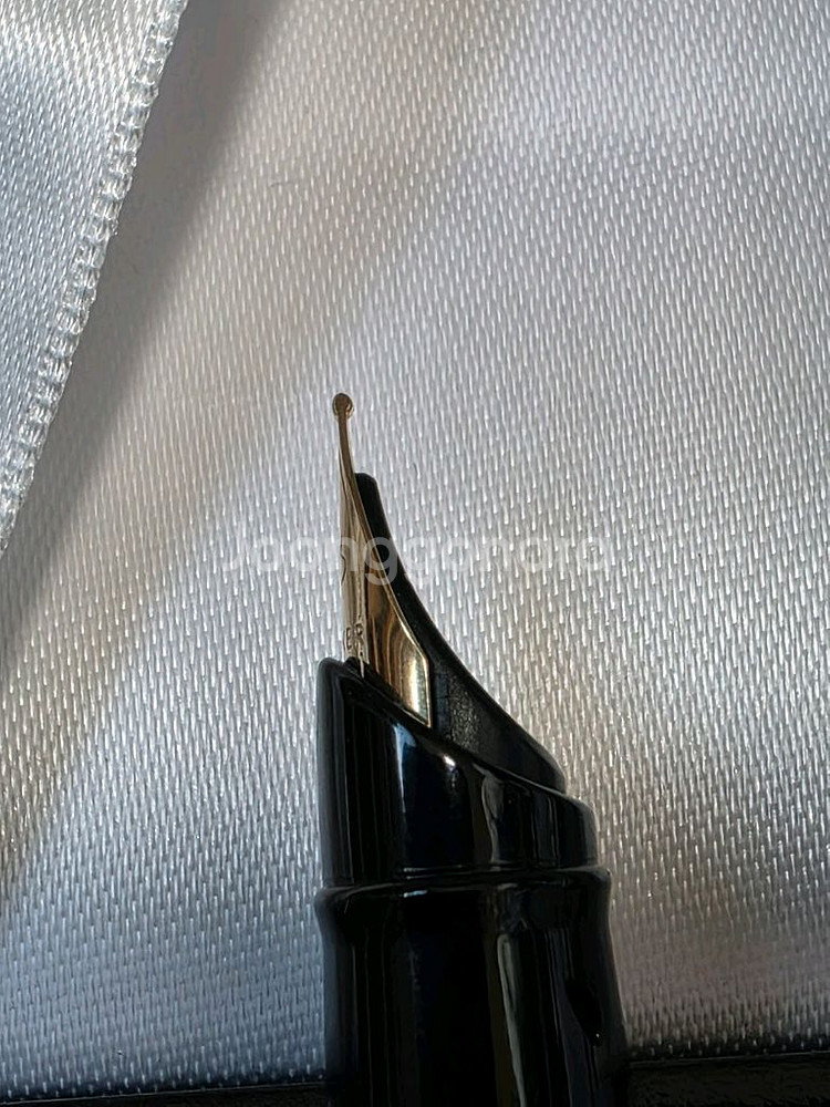 파카 인플렉션 만년필 (F촉)--8