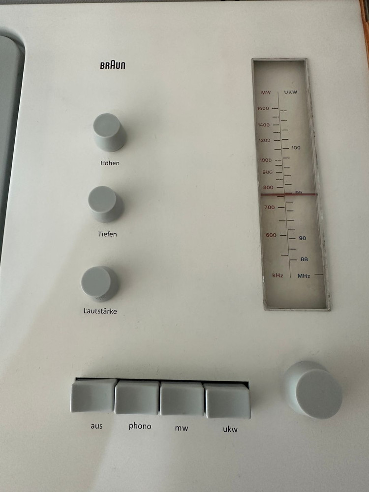 브라운 디터람스 턴테이블 sk 4/2 이미지