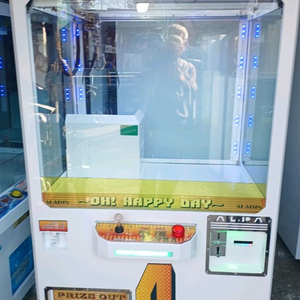 새거같은 인형뽑기기계팝니다