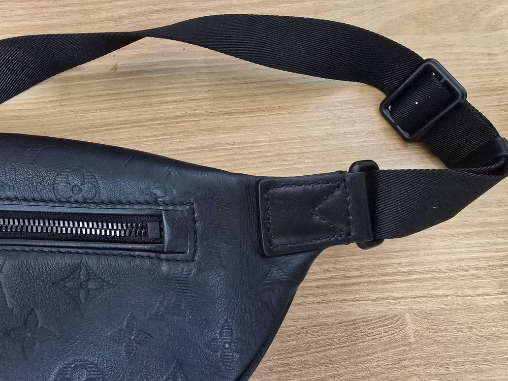 루이비통 디스커비리 범백 이미지