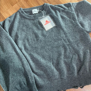 [새상품] 선데이 후르츠 마켓 크롭 니트 회색 그레이 스웨터 m