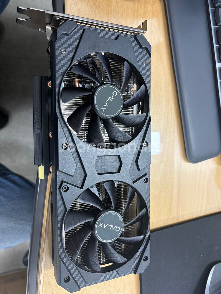 인텔 i5 12400F 메인보드, 삼성PC4-3200AA 8기가X2, 3060 8기가(Ti아님)--4