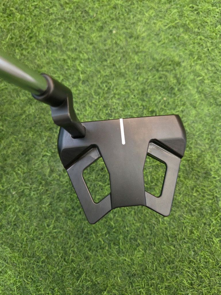 스카티카메론 팬텀 블랙 5.5 33인치 퍼터 국내정품 이미지