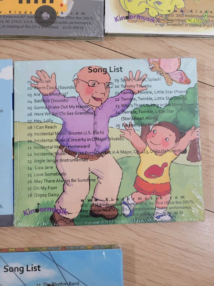 킨더뮤직 Wiggle & Grow 등 CD 6종(새상품)--7