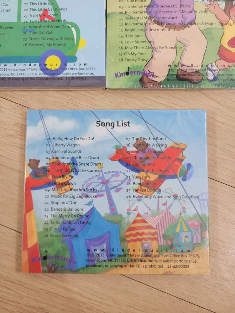 킨더뮤직 Wiggle & Grow 등 CD 6종(새상품)--8
