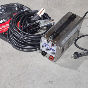 200A 용접기 (스파크 SDA-200M) 새것같은 중고 팝니다