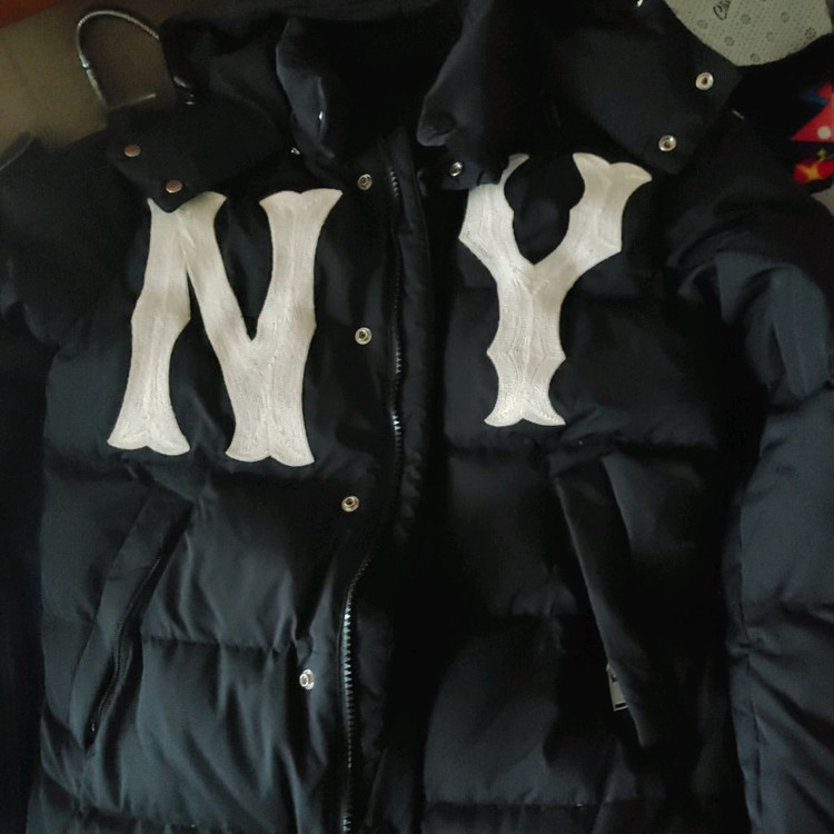 구찌 롱패딩 뉴욕양키즈 90 95 이미지