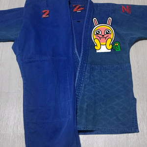 연습용 청색 유도복(185) 배송료 없이 2만5천원!!