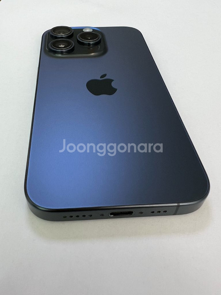 미국판 아이폰 15 프로 128GB 블루 티타늄--5