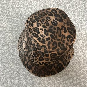 소윰 22년 레오파드 호피 벙거지 모자 soyoom 버킷 페도라 이미지